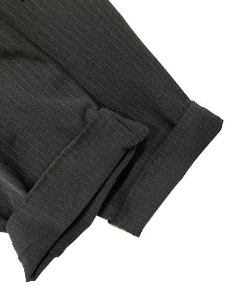 Abuku（アブク）Abuku (アブク) ワイドバギーホックウエスタンスラックス グレー サイズ:Mの古着・服飾アイテム