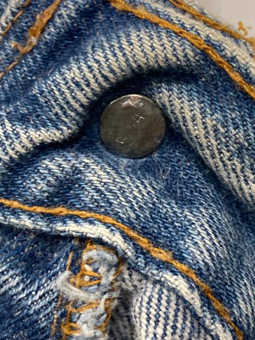 LEVI'S（リーバイス）LEVI'S (リーバイス) デニムパンツ インディゴ サイズ:W28の古着・服飾アイテム