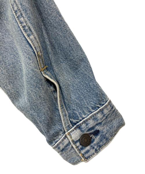 LEVI'S（リーバイス）LEVI'S (リーバイス) トラッカーデニムジャケット ブルー サイズ:Mの古着・服飾アイテム