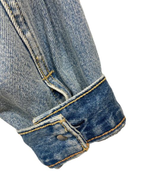LEVI'S（リーバイス）LEVI'S (リーバイス) トラッカーデニムジャケット ブルー サイズ:Mの古着・服飾アイテム