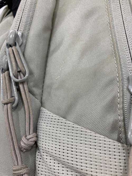 THE NORTH FACE（ザ ノース フェイス）THE NORTH FACE (ザ ノース フェイス) バックパック グレーの古着・服飾アイテム