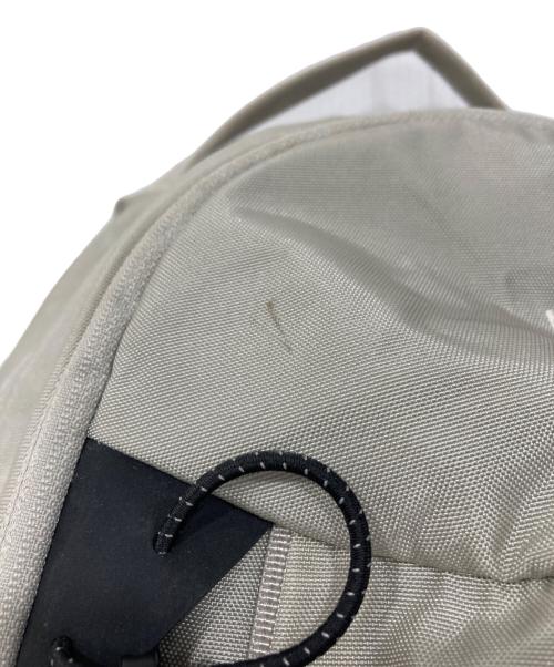 THE NORTH FACE（ザ ノース フェイス）THE NORTH FACE (ザ ノース フェイス) バックパック グレーの古着・服飾アイテム