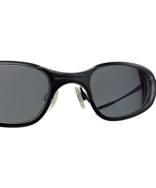 OAKLEY（オークリー）OAKLEY (オークリー) サングラス グレーの古着・服飾アイテム