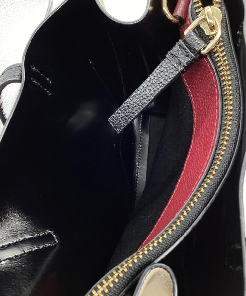 MARC JACOBS（マークジェイコブス）MARC JACOBS (マークジェイコブス) ショルダーバッグ レッドの古着・服飾アイテム