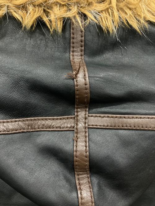 AVIREX（アヴィレックス）AVIREX (アヴィレックス) B-3フライトジャケット ブラック×ブラウン サイズ:Mの古着・服飾アイテム
