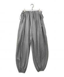 MAISON SPECIAL（メゾンスペシャル）の古着「Asymmetrical Balloon Pants」｜グレー