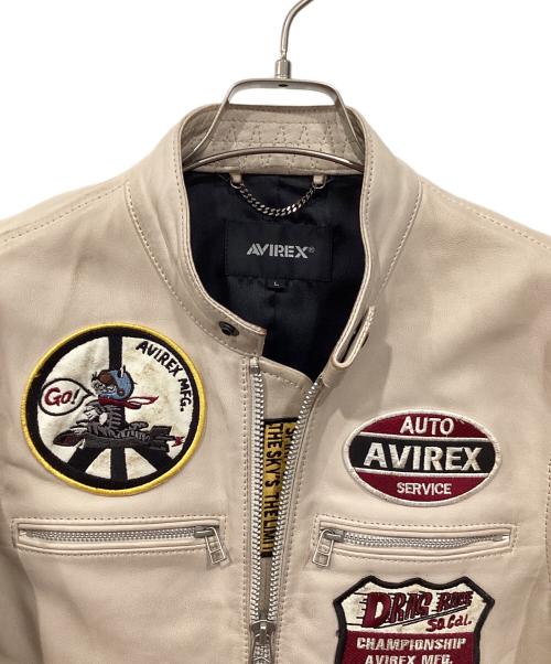 AVIREX（アヴィレックス）AVIREX (アヴィレックス) エイジド スタンド シングルライダースジャケット ベージュ サイズ:Lの古着・服飾アイテム