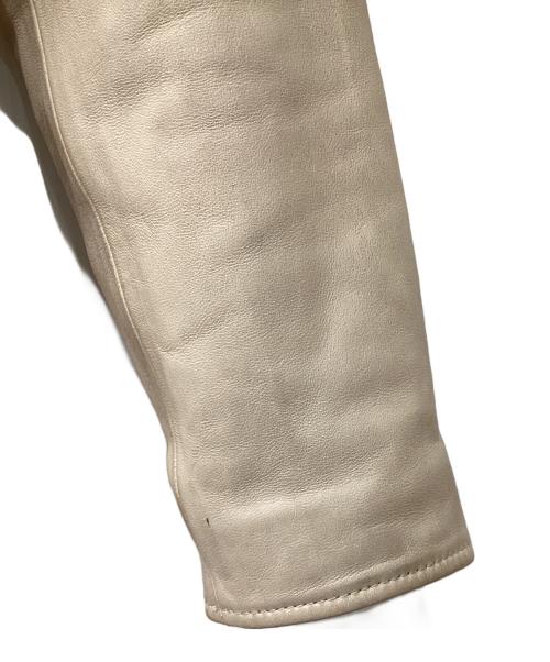 AVIREX（アヴィレックス）AVIREX (アヴィレックス) エイジド スタンド シングルライダースジャケット ベージュ サイズ:Lの古着・服飾アイテム