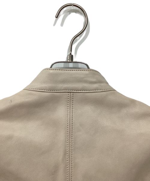AVIREX（アヴィレックス）AVIREX (アヴィレックス) エイジド スタンド シングルライダースジャケット ベージュ サイズ:Lの古着・服飾アイテム