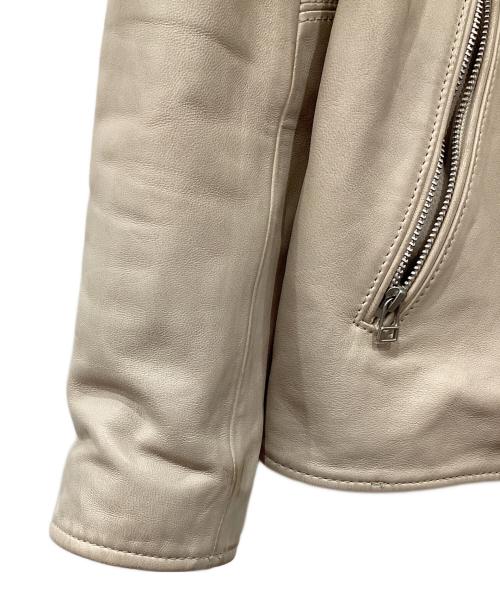 AVIREX（アヴィレックス）AVIREX (アヴィレックス) エイジド スタンド シングルライダースジャケット ベージュ サイズ:Lの古着・服飾アイテム