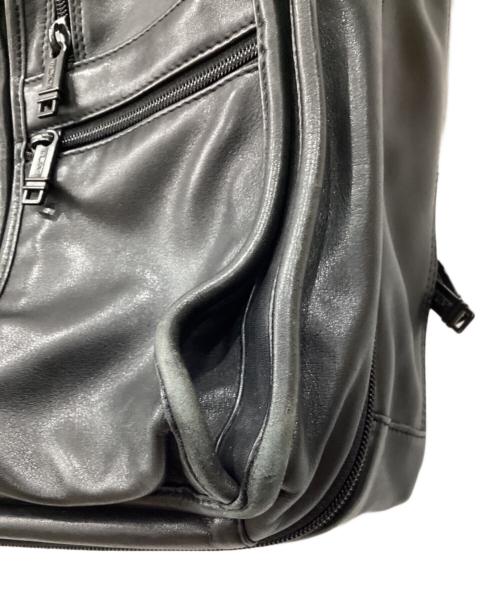 TUMI（トゥミ）TUMI (トゥミ) 拡張式レザービジネスバッグ ブラックの古着・服飾アイテム