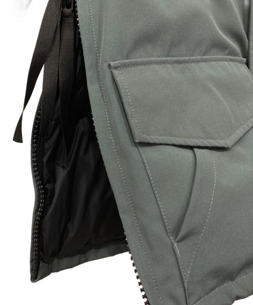 CANADA GOOSE（カナダグース）CANADA GOOSE (カナダグース) カムループス ダウンジャケット オリーブ サイズ:Sの古着・服飾アイテム