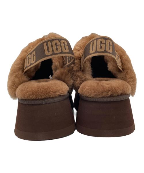 UGG（アグ）UGG (アグ) プラットフォームサンダル ブラウン サイズ:25㎝の古着・服飾アイテム