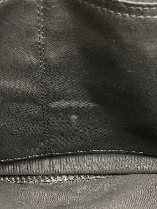 PORTER（ポーター）PORTER (ポーター) レザースクエアショルダーバッグ ブラックの古着・服飾アイテム