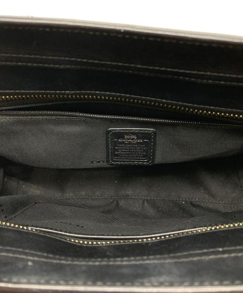 COACH（コーチ）COACH (コーチ) キルティングンドバッグ ブラックの古着・服飾アイテム