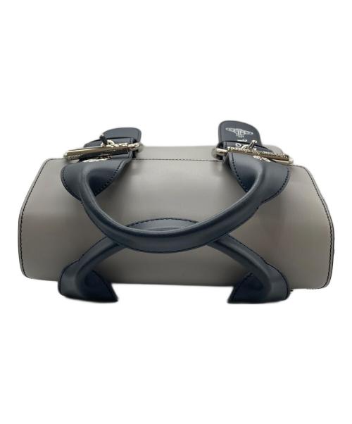 Vivienne Westwood（ヴィヴィアンウエストウッド）Vivienne Westwood (ヴィヴィアンウエストウッド) 2WAYショルダーバッグ グレーの古着・服飾アイテム