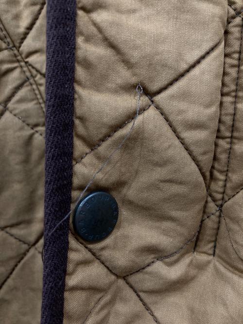 Barbour（バブアー）Barbour (バブアー) キルティングジャケット ベージュ サイズ:Lの古着・服飾アイテム
