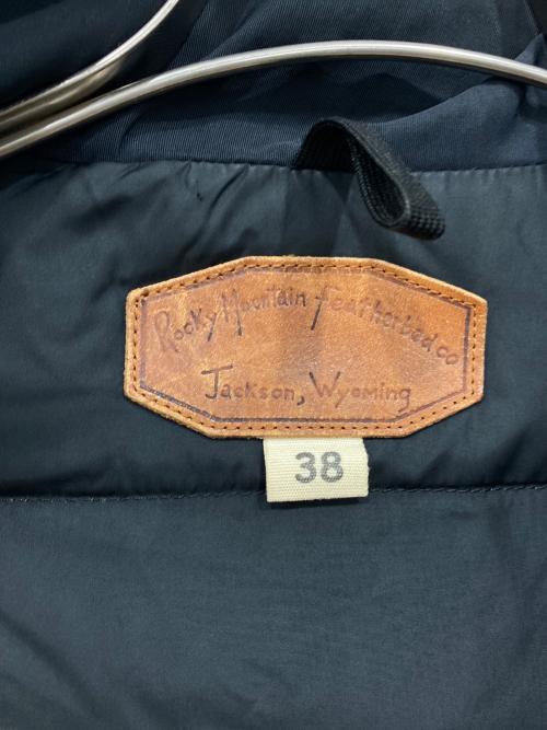 RockyMountainFeatherBed（ロッキーマウンテンフェザーベッド）RockyMountainFeatherBed (ロッキーマウンテンフェザーベッド) レザーヨークダウンジャケット ブラック サイズ:38の古着・服飾アイテム
