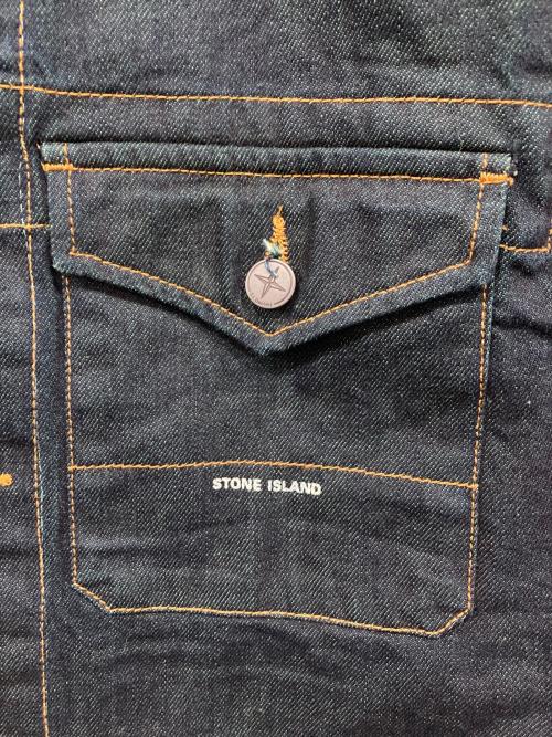 STONE ISLAND（ストーンアイランド）STONE ISLAND (ストーンアイランド) ガーメントダイ加工デニムジャケット インディゴ サイズ:Lの古着・服飾アイテム