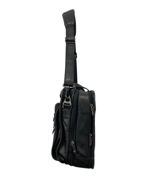 TUMI（トゥミ）TUMI (トゥミ) エクスパンダブル・オーガナイザー・コンピューター・ブリーフケース ブラックの古着・服飾アイテム