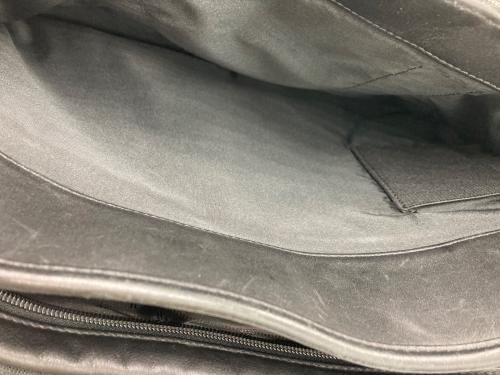 TUMI（トゥミ）TUMI (トゥミ) エクスパンダブル・オーガナイザー・コンピューター・ブリーフケース ブラックの古着・服飾アイテム