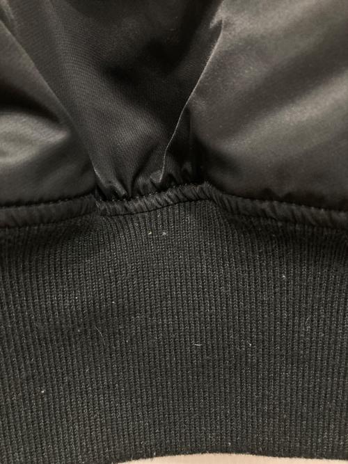 ALPHA INDUSTRIES（アルファインダストリーズ）ALPHA INDUSTRIES (アルファインダストリーズ) フライトジャケット ブラック サイズ:Lの古着・服飾アイテム