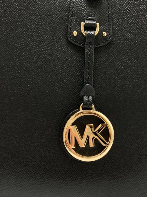 MICHAEL KORS（マイケルコース）MICHAEL KORS (マイケルコース) ボイジャー トートバッグ ブラックの古着・服飾アイテム