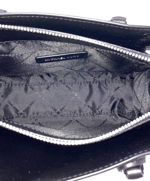 MICHAEL KORS（マイケルコース）MICHAEL KORS (マイケルコース) シェイラ 2WAYバッグ ブラックの古着・服飾アイテム