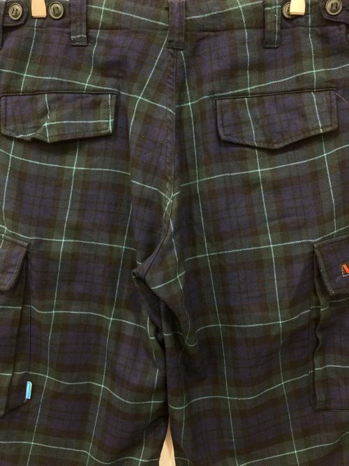 WTAPS（ダブルタップス）WTAPS (ダブルタップス) チェックカーゴパンツ ネイビー×グリーン サイズ:XLGの古着・服飾アイテム