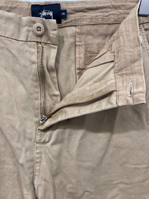 stussy（ステューシー）stussy (ステューシー) チノパン ベージュ サイズ:W36の古着・服飾アイテム