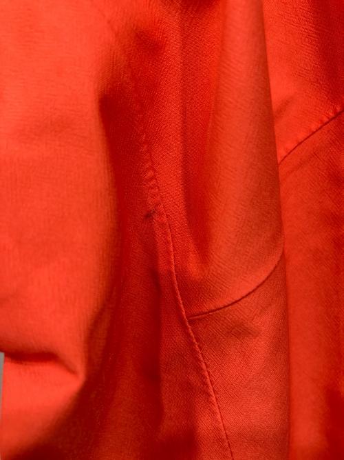 THE NORTH FACE（ザ ノース フェイス）THE NORTH FACE (ザ ノース フェイス) マウンテンジャケット ブラック×レッド サイズ:Sの古着・服飾アイテム