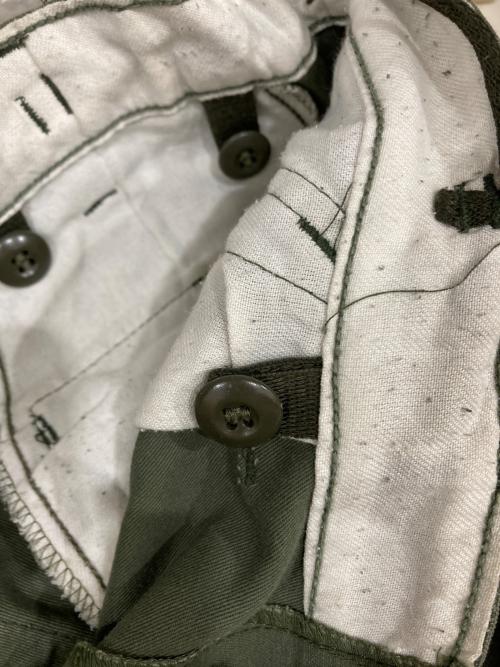 US ARMY（ユーエスアーミー）US ARMY (ユーエスアーミー) M-65フィールドパンツ カーキ サイズ:Mの古着・服飾アイテム