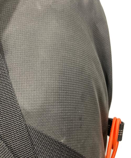 MACPAC（マックパック）MACPAC (マックパック) リュック ブラックの古着・服飾アイテム