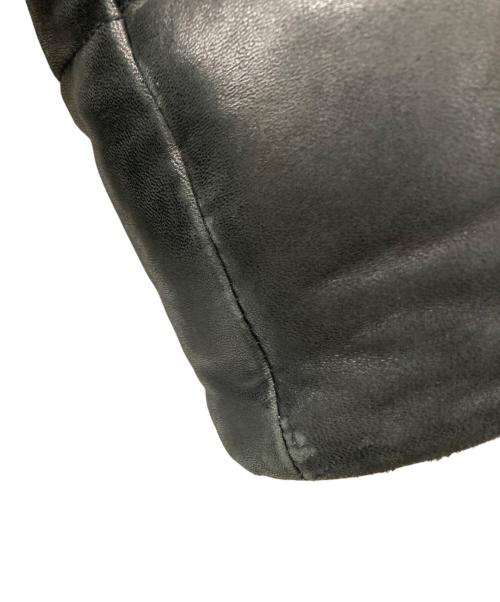 AVIREX（アヴィレックス）AVIREX (アヴィレックス) シープレザー ダウンジャケット ブラック サイズ:Mの古着・服飾アイテム