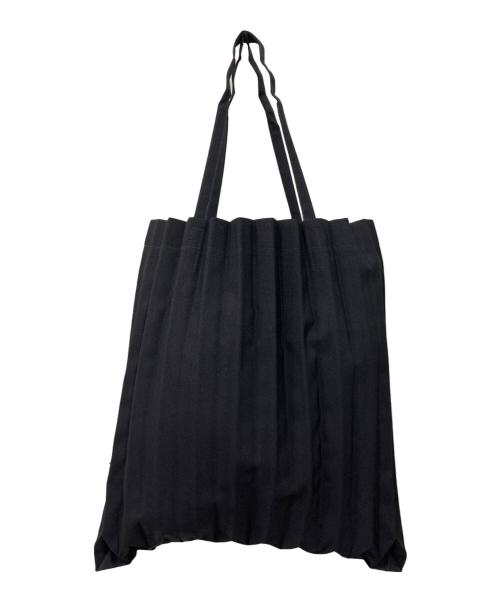 me ISSEY MIYAKE（ミーイッセイ ミヤケ）me ISSEY MIYAKE (ミーイッセイ ミヤケ) トートバッグ ブラックの古着・服飾アイテム