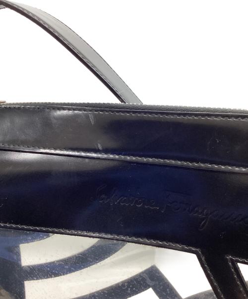 Salvatore Ferragamo（サルヴァトーレ フェラガモ）Salvatore Ferragamo (サルヴァトーレ フェラガモ) セミショルダークリアバッグ ブラックの古着・服飾アイテム