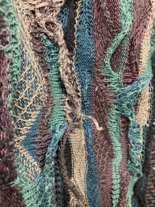 Coogi（クージー）Coogi (クージー) 3Dニットジャガードカーディガン ブルー×パープル サイズ:Sの古着・服飾アイテム