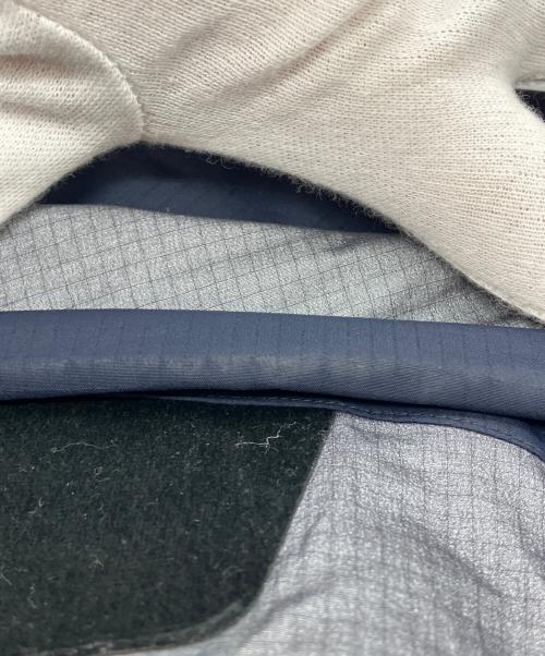 ARC'TERYX（アークテリクス）ARC'TERYX (アークテリクス) Beta AR Jacket ネイビー サイズ:Lの古着・服飾アイテム