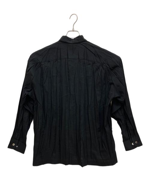 ISSEY MIYAKE MEN（イッセイミヤケメン）ISSEY MIYAKE MEN (イッセイミヤケメン) プリーツ加工シャツ ブラック サイズ:Ｓの古着・服飾アイテム