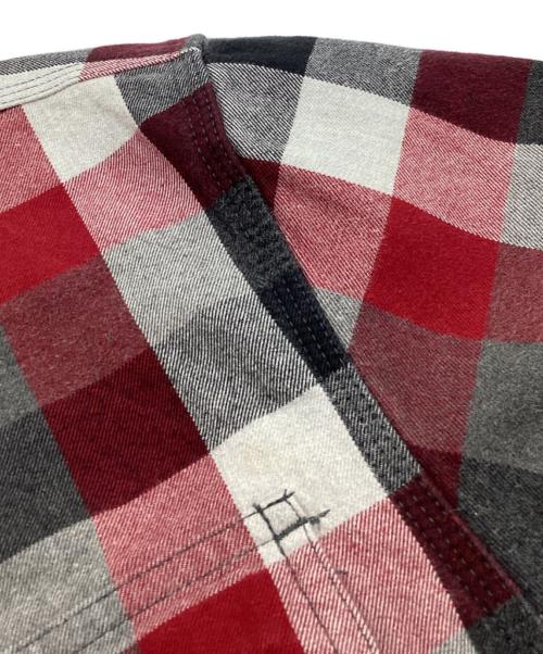 CarHartt（カーハート）CarHartt (カーハート) チェックシャツ　コットンシャツ レッド サイズ:Lの古着・服飾アイテム