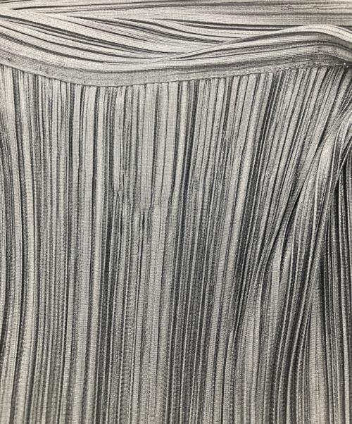 PLEATS PLEASE（プリーツプリーズ）PLEATS PLEASE (プリーツプリーズ) プリーツジャケット ブラック サイズ:3の古着・服飾アイテム