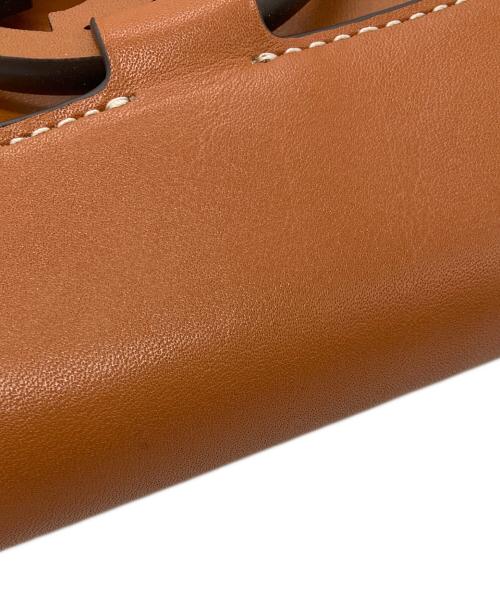 TORY BURCH（トリーバーチ）TORY BURCH (トリーバーチ) Miller Nano/ミラーナノ　クロスボディ　ショルダーポーチ　アイフォンケース ブラウン サイズ:OSの古着・服飾アイテム