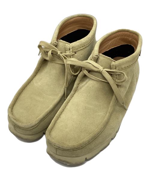 CLARKS（クラークス）CLARKS (クラークス) BEAMS (ビームス) 別注WALLABEE BT GTX ベージュ サイズ:26の古着・服飾アイテム