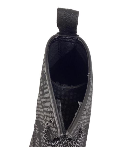 Dr.Martens（ドクターマーチン）Dr.Martens (ドクターマーチン) NEWTON 8ホールブーツ　レースアップブーツ ブラック サイズ:UK 5の古着・服飾アイテム