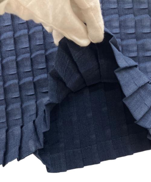 me ISSEY MIYAKE（ミーイッセイ ミヤケ）me ISSEY MIYAKE (ミーイッセイ ミヤケ) ウールライクプリーツスカート ネイビー サイズ:FREEの古着・服飾アイテム