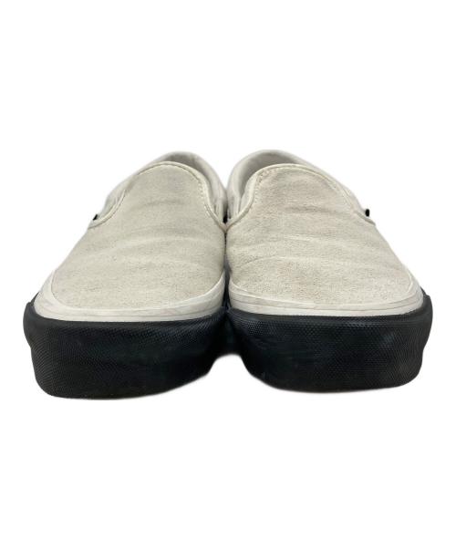 VANS（ヴァンズ）VANS (バンズ) WTAPS (ダブルタップス) OG CLASSIC SLIPON オージークラシックスリッポン ローカットスニーカー ホワイト サイズ:8.5の古着・服飾アイテム