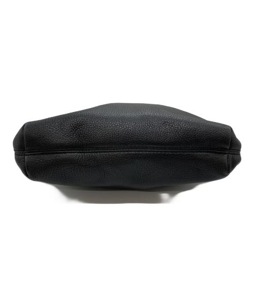 MICHAEL KORS（マイケル・コース）MICHAEL KORS (マイケル・コース) クラッチ2WAYバッグ　ショルダーバッグ ブラックの古着・服飾アイテム