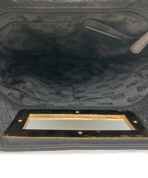 MICHAEL KORS（マイケル・コース）MICHAEL KORS (マイケル・コース) クラッチ2WAYバッグ　ショルダーバッグ ブラックの古着・服飾アイテム