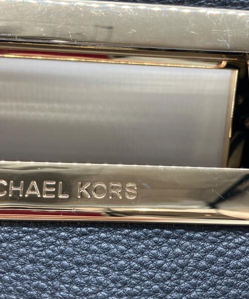 MICHAEL KORS（マイケル・コース）MICHAEL KORS (マイケル・コース) クラッチ2WAYバッグ　ショルダーバッグ ブラックの古着・服飾アイテム