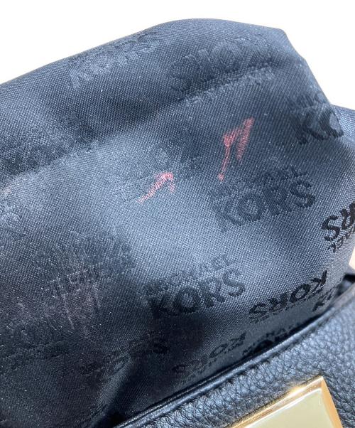 MICHAEL KORS（マイケル・コース）MICHAEL KORS (マイケル・コース) クラッチ2WAYバッグ　ショルダーバッグ ブラックの古着・服飾アイテム
